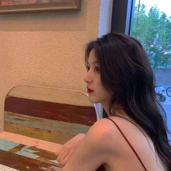 金光松美的四块石板